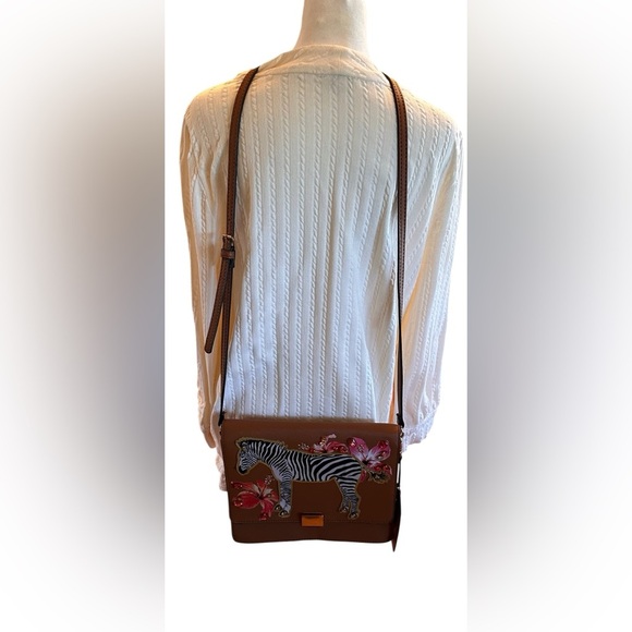 Aldo Plumsprings Crossbody Handbag Zebra Design & Patch With Gemstones - Picture 13 of 16